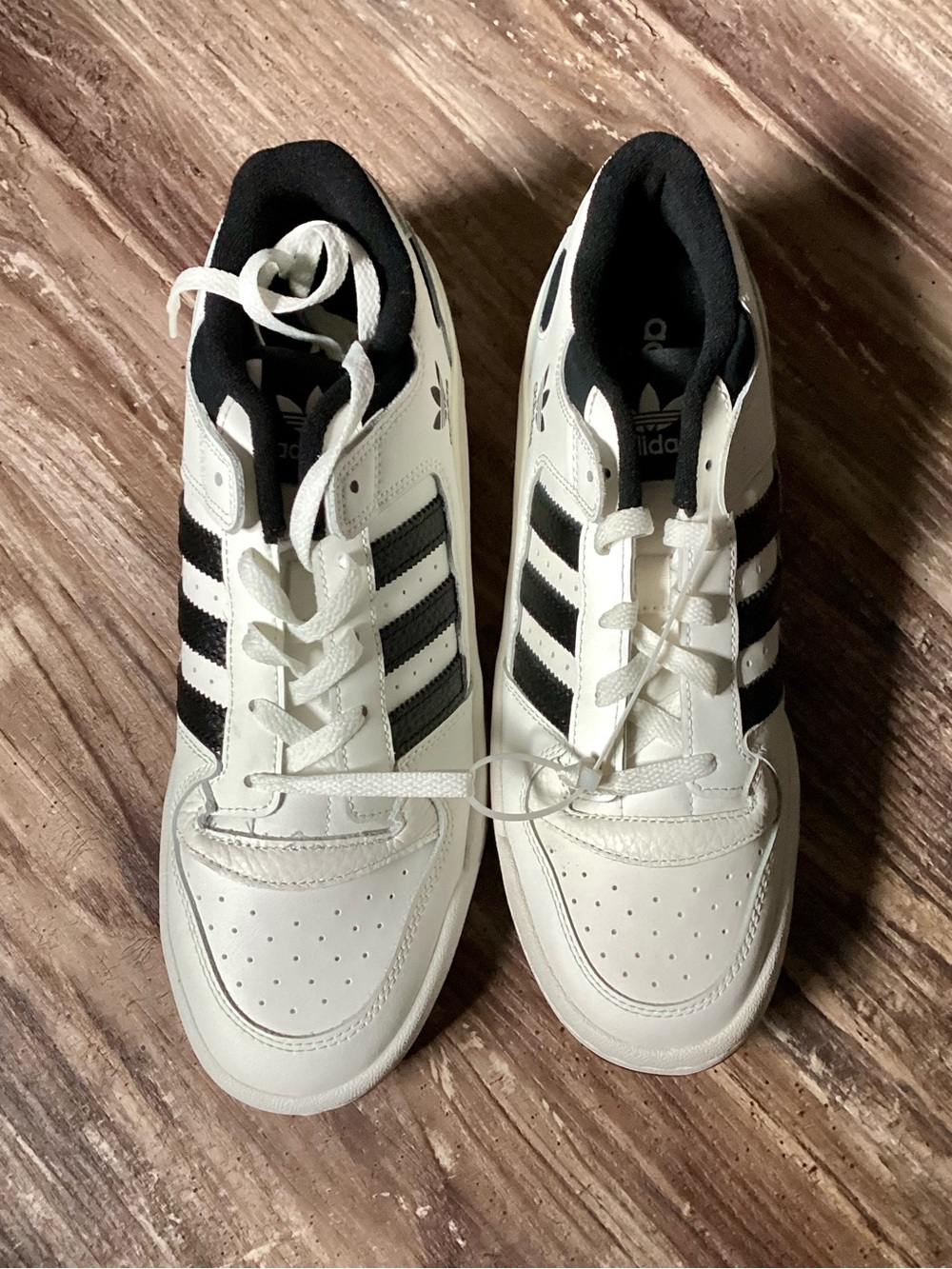 adidas Originals White Black Sneakers Men’s Size 9